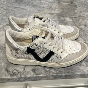 Vintage Havana sneakers